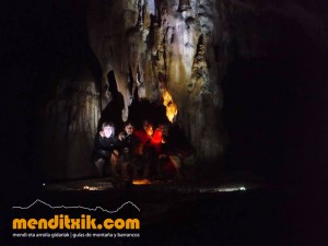 Aralar, visita cueva, kobazuloa