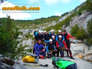 mascun guara descenso cañones barrancos arroila jaitsiera menditxik guías de montana barrancos mendi arroila gidariak 12