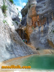 mascun guara descenso cañones barrancos arroila jaitsiera menditxik guías de montana barrancos mendi arroila gidariak 9